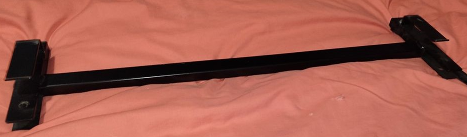 Photo d'une Barre Ikea 121230 pour remplacement de pièce dans le canapé kivik